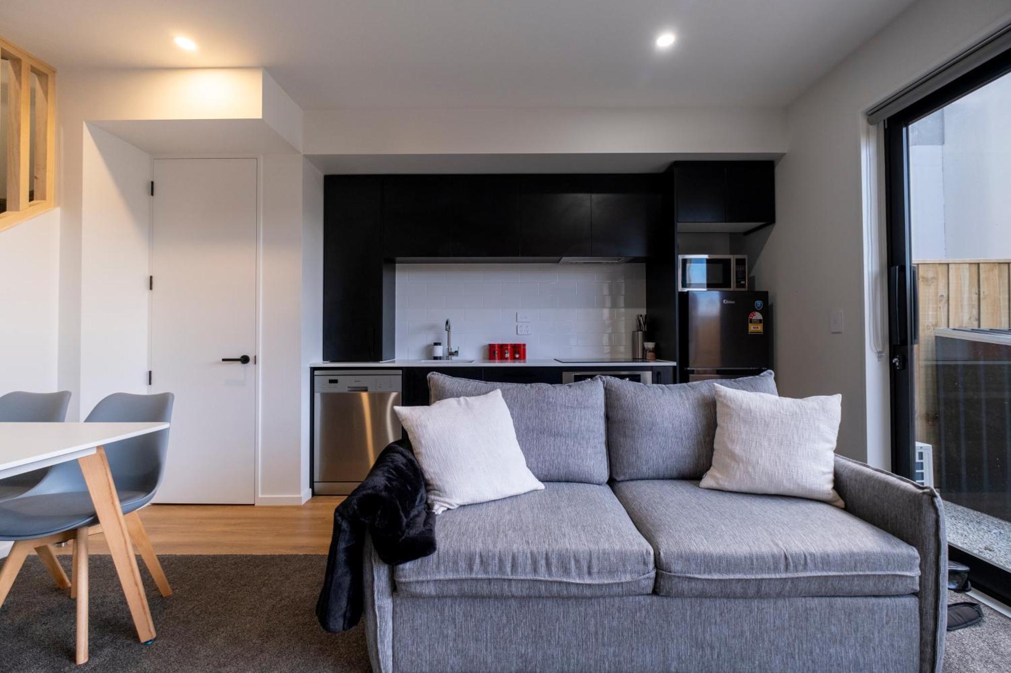 Luxury 2 Bed Townhome In Cbd Christchurch Exterior foto