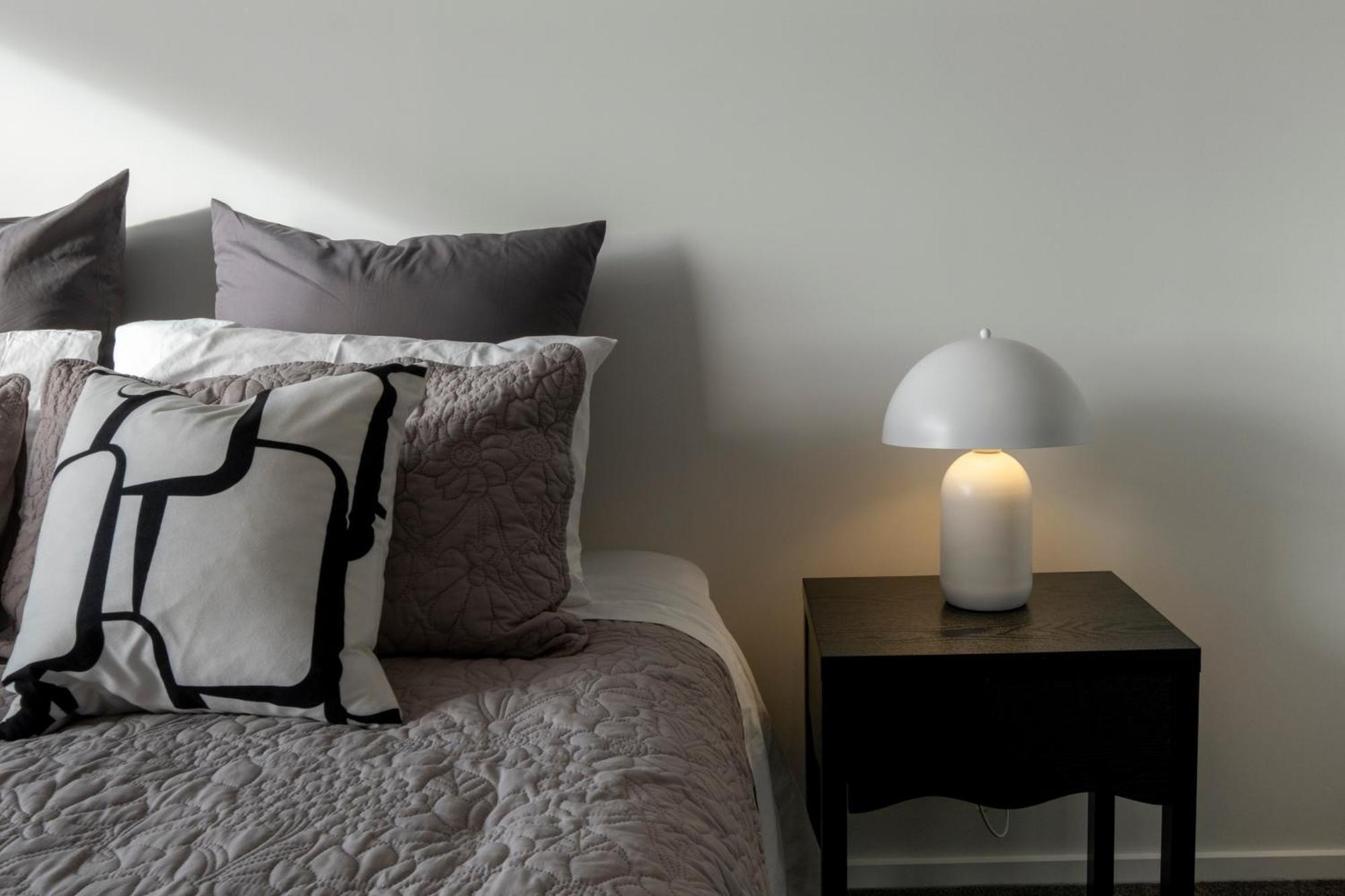 Luxury 2 Bed Townhome In Cbd Christchurch Exterior foto