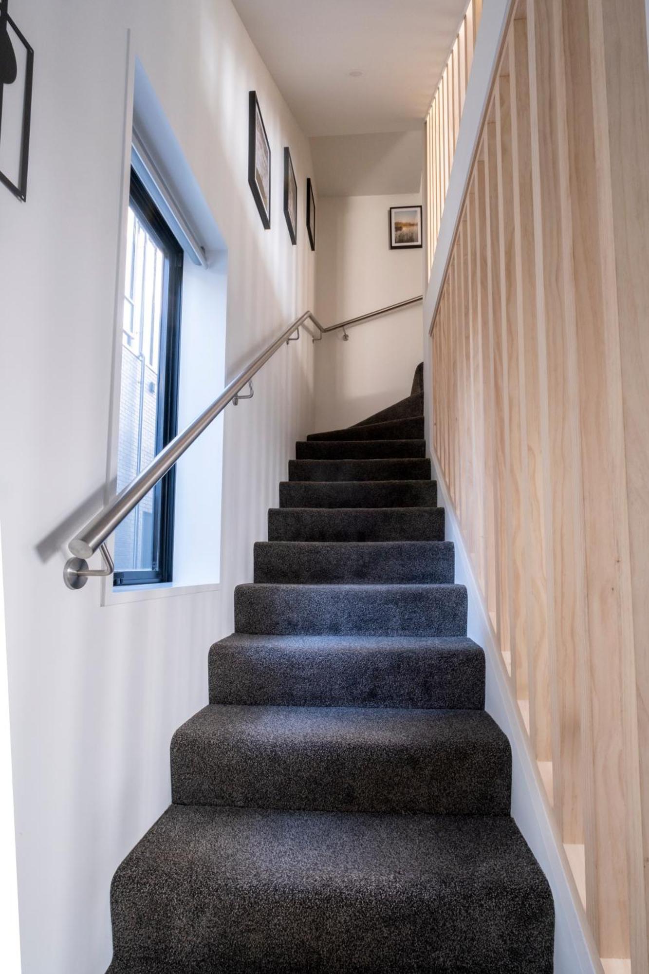 Luxury 2 Bed Townhome In Cbd Christchurch Exterior foto