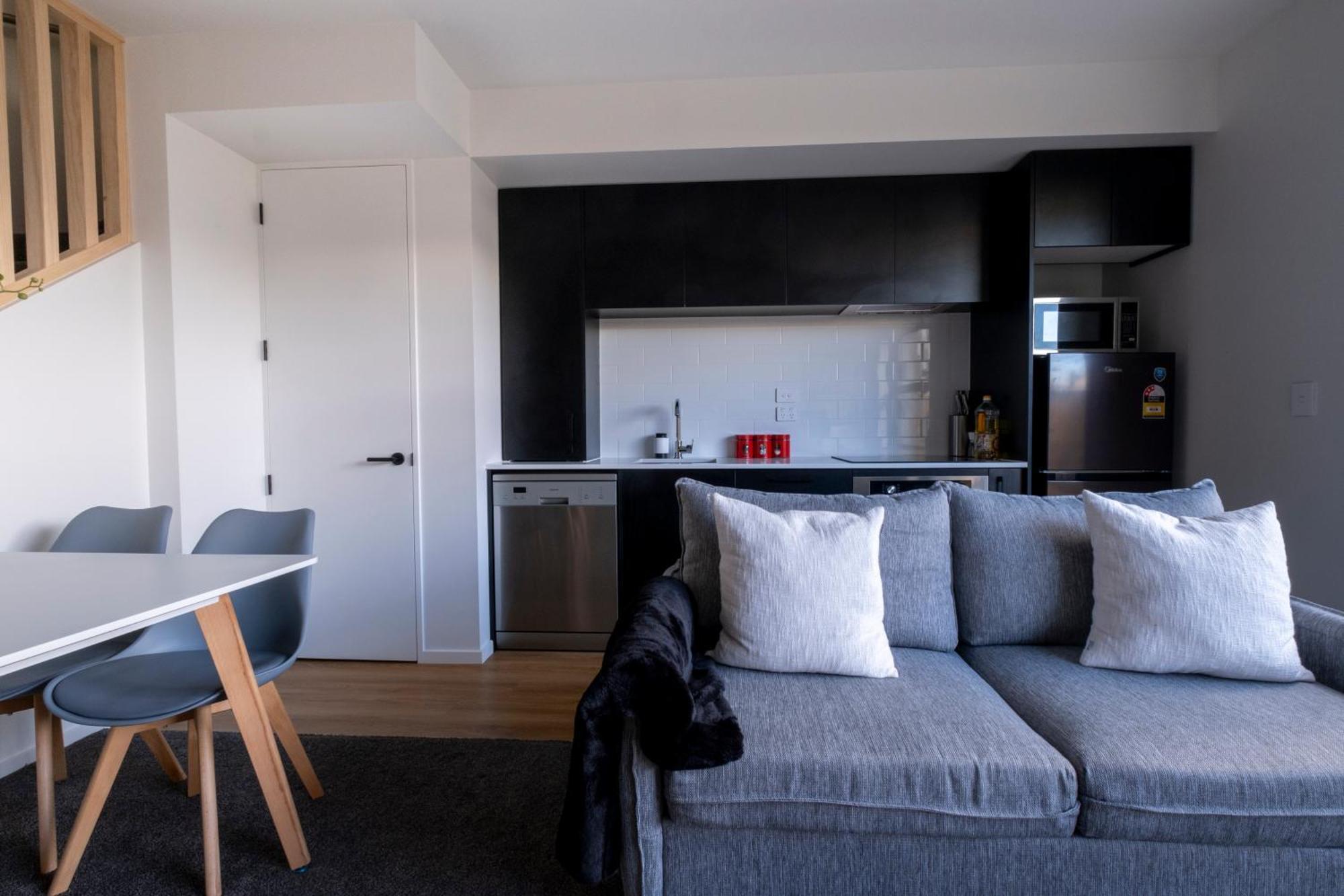 Luxury 2 Bed Townhome In Cbd Christchurch Exterior foto