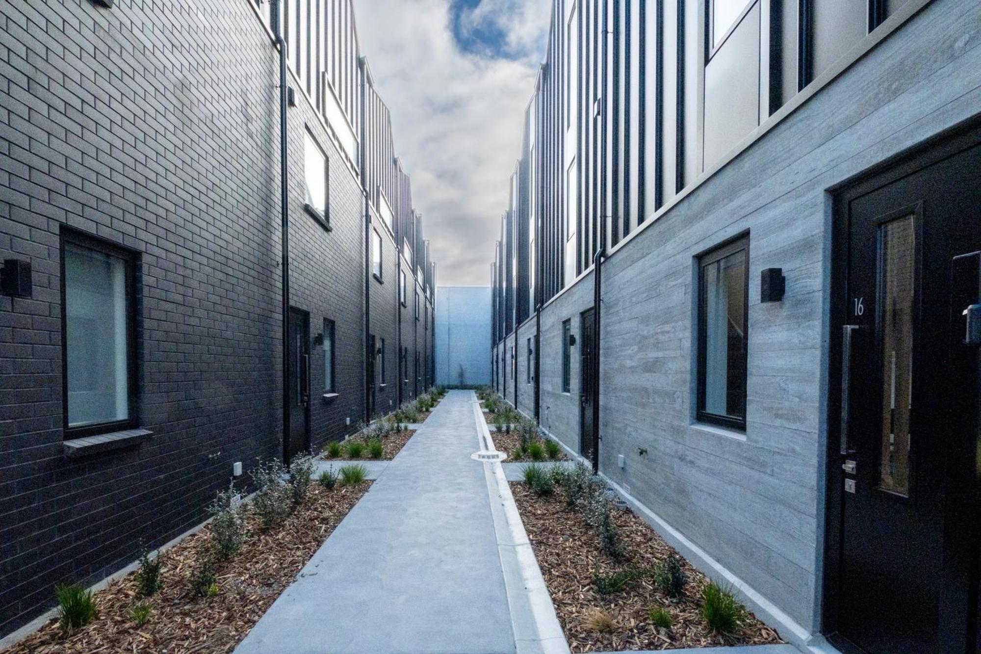 Luxury 2 Bed Townhome In Cbd Christchurch Exterior foto